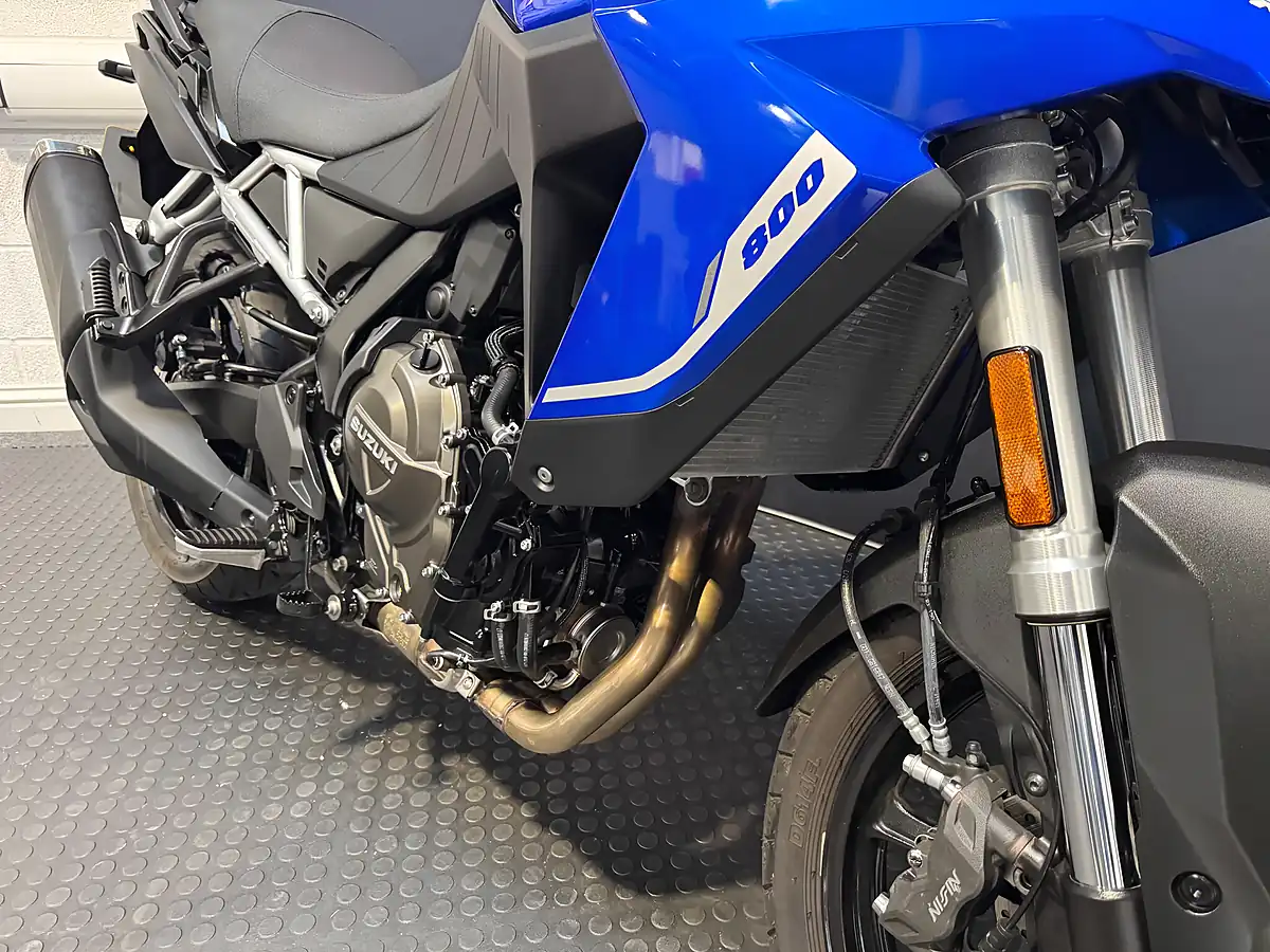 Used 2023 Suzuki V-Strom - Interior and Exterior details 8
