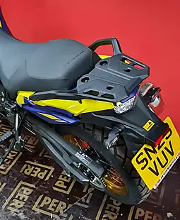 Used 2023 Suzuki V-Strom Yellow - Interior and Exterior details 14