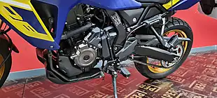 Used 2023 Suzuki V-Strom Yellow - Interior and Exterior details 6