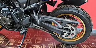 Used 2023 Suzuki V-Strom Yellow - Interior and Exterior details 8