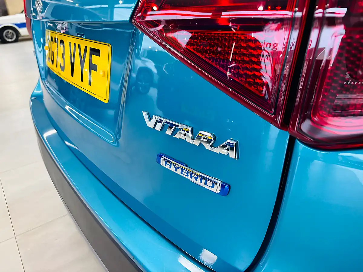 Used 2023 Suzuki Vitara Go Blue - Interior and Exterior details 12