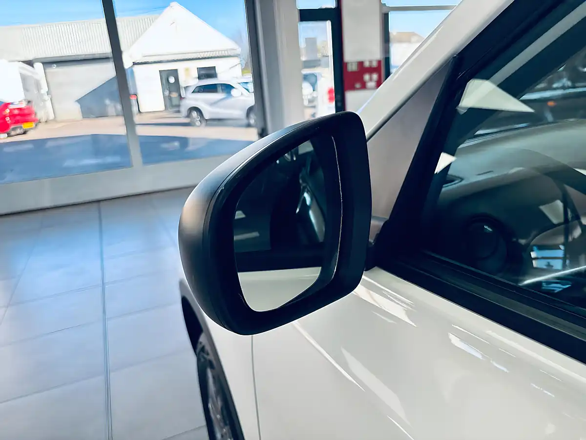 Used 2023 Suzuki Vitara Go White - Interior and Exterior details 15