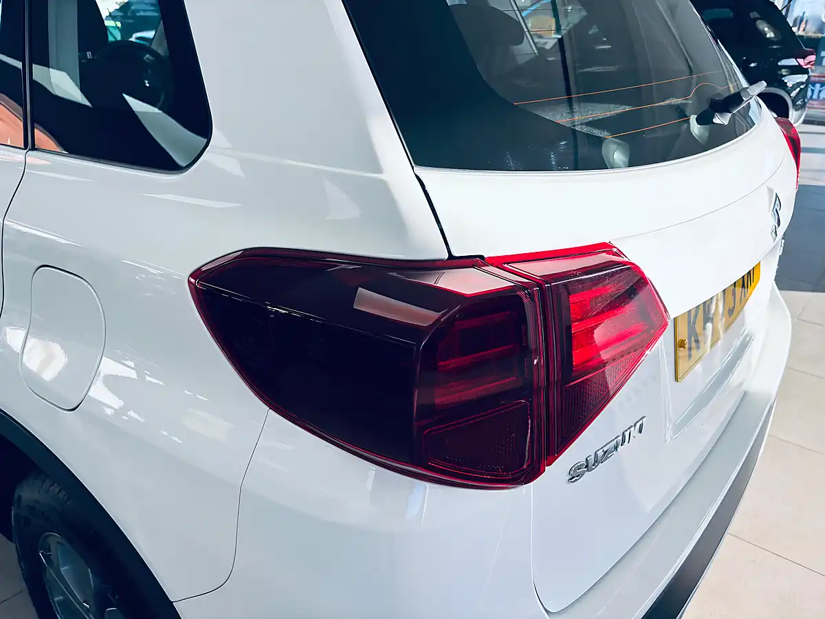 Used 2023 Suzuki Vitara Go White - Interior and Exterior details 17