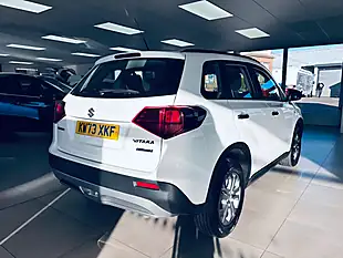 Used 2023 Suzuki Vitara Go White - Interior and Exterior details 5