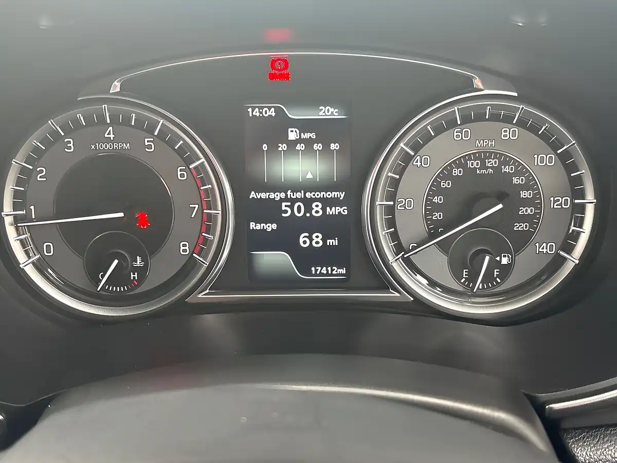 Used 2023 Suzuki Vitara Sz-T Red - Interior and Exterior details 14