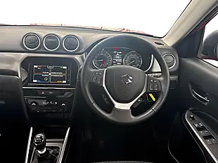 Used 2023 Suzuki Vitara Sz-T Red - Interior and Exterior details 9