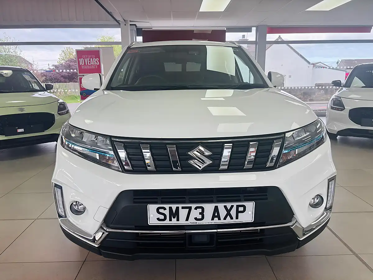 Used 2023 Suzuki Vitara Sz-T White - Interior and Exterior details 2
