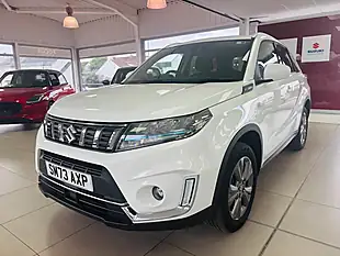 Used 2023 Suzuki Vitara Sz-T White - Interior and Exterior details 3