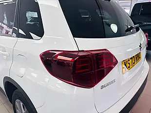 Used 2023 Suzuki Vitara Sz-T White - Interior and Exterior details 20