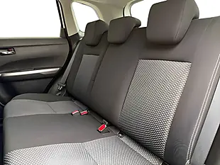 Used 2023 Suzuki Vitara Sz-T White - Interior and Exterior details 16