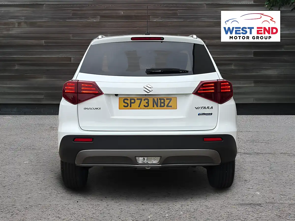 Used 2023 Suzuki Vitara Sz-T White - Interior and Exterior details 4