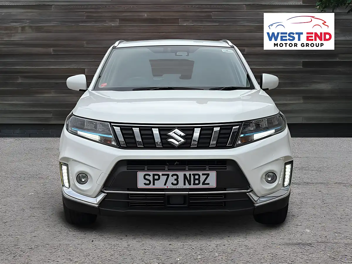 Used 2023 Suzuki Vitara Sz-T White - Interior and Exterior details 5