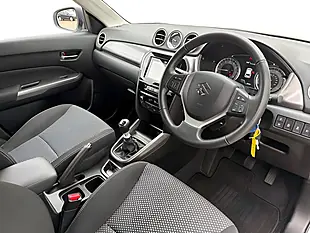 Used 2023 Suzuki Vitara Sz-T White - Interior and Exterior details 7