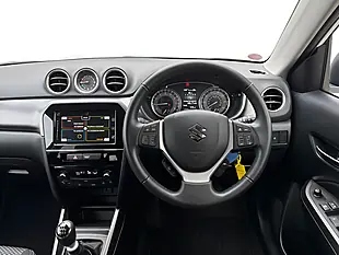 Used 2023 Suzuki Vitara Sz-T White - Interior and Exterior details 8