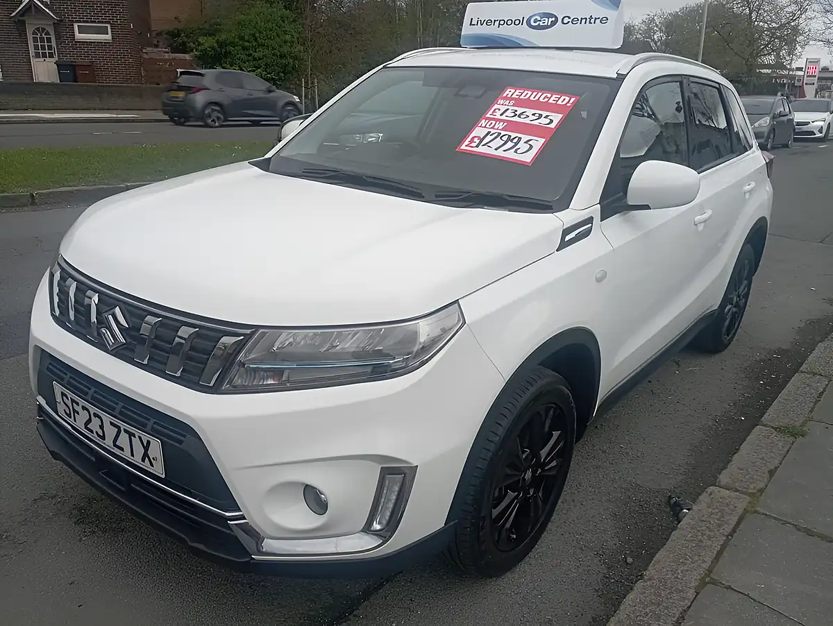 Used 2023 Suzuki Vitara Sz-T White - Interior and Exterior details 2