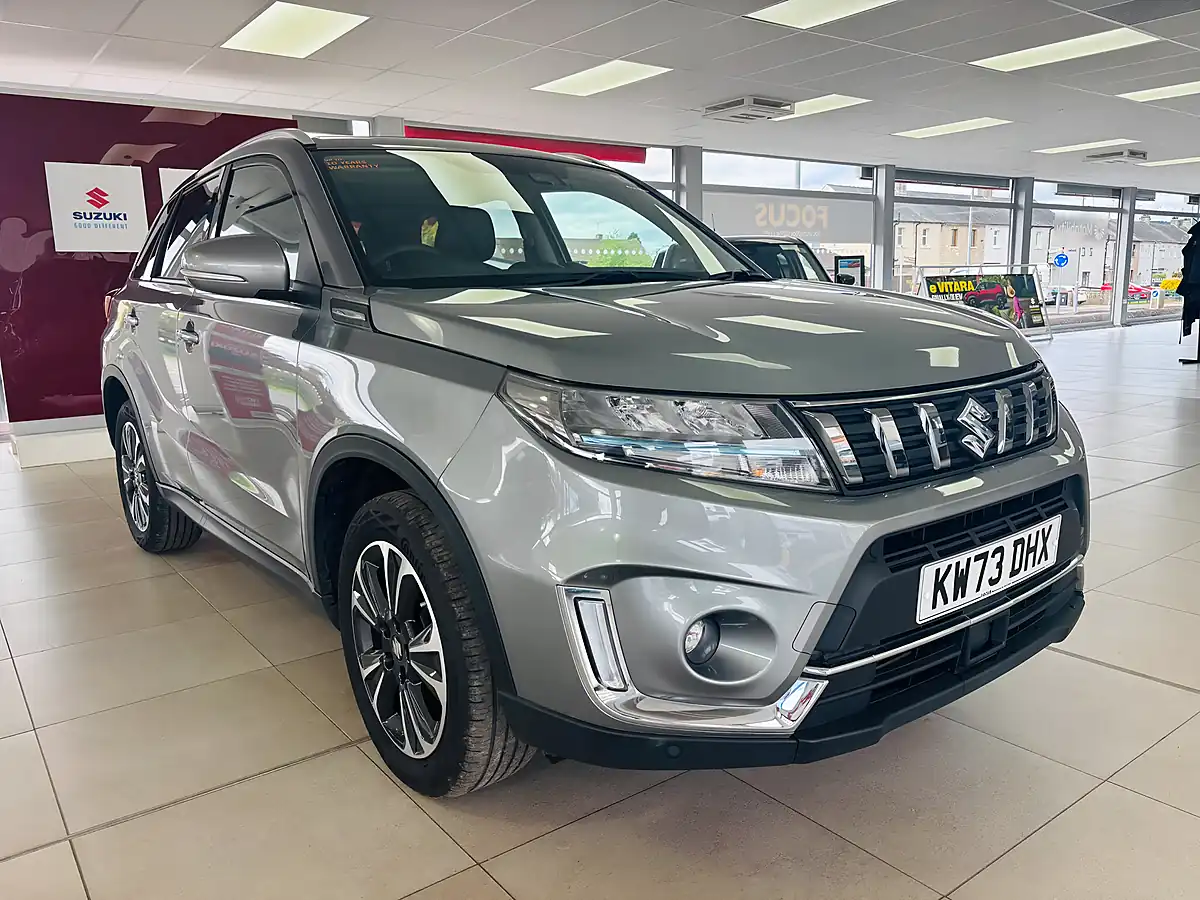 Used 2023 Suzuki Vitara SZ5 Allgrip Grey - Front View