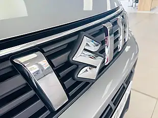 Used 2023 Suzuki Vitara SZ5 Allgrip Grey - Interior and Exterior details 11