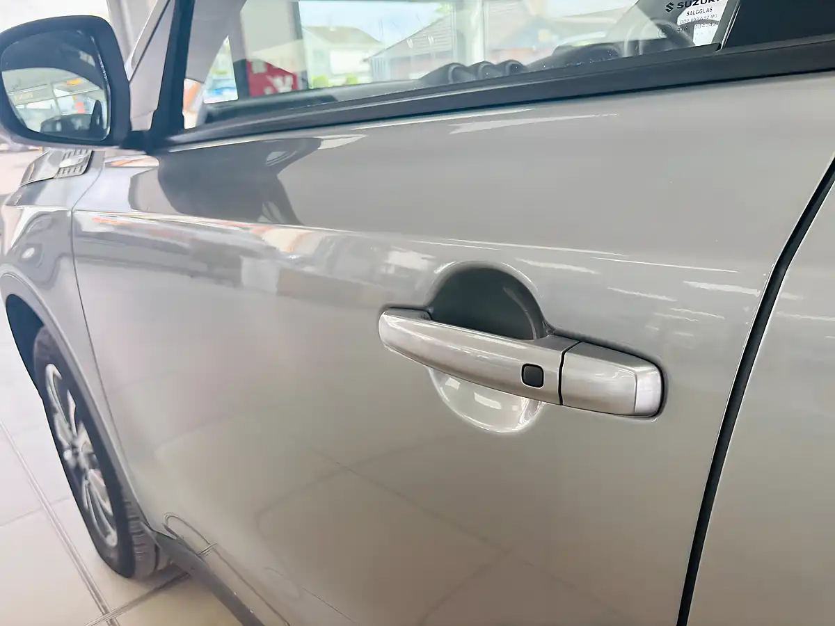 Used 2023 Suzuki Vitara SZ5 Allgrip Grey - Interior and Exterior details 18