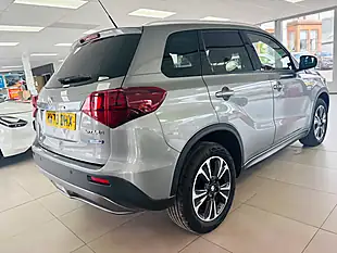 Used 2023 Suzuki Vitara SZ5 Allgrip Grey - Interior and Exterior details 5