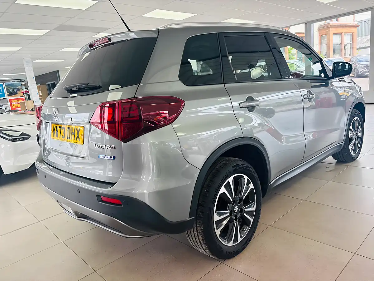 Used 2023 Suzuki Vitara SZ5 Allgrip Grey - Interior and Exterior details 5