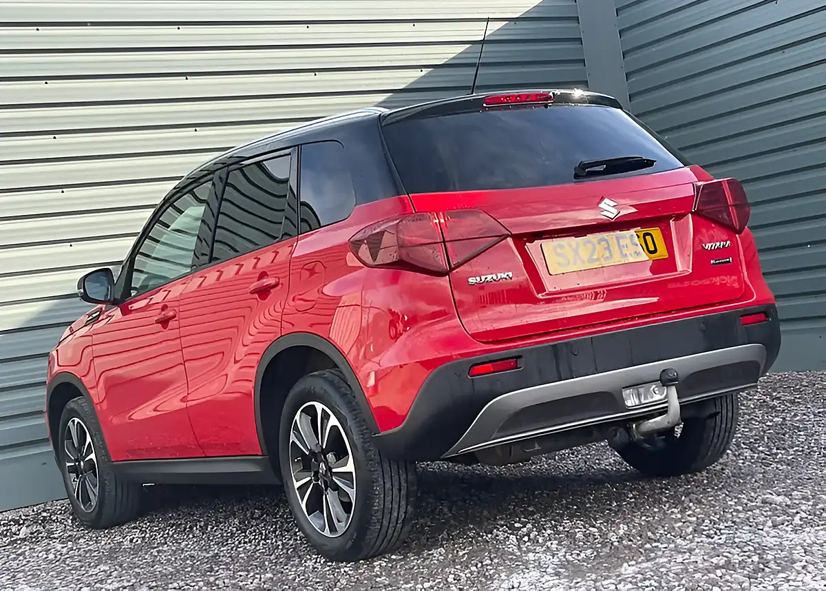 Used 2023 Suzuki Vitara SZ5 Allgrip Red - Interior and Exterior details 10