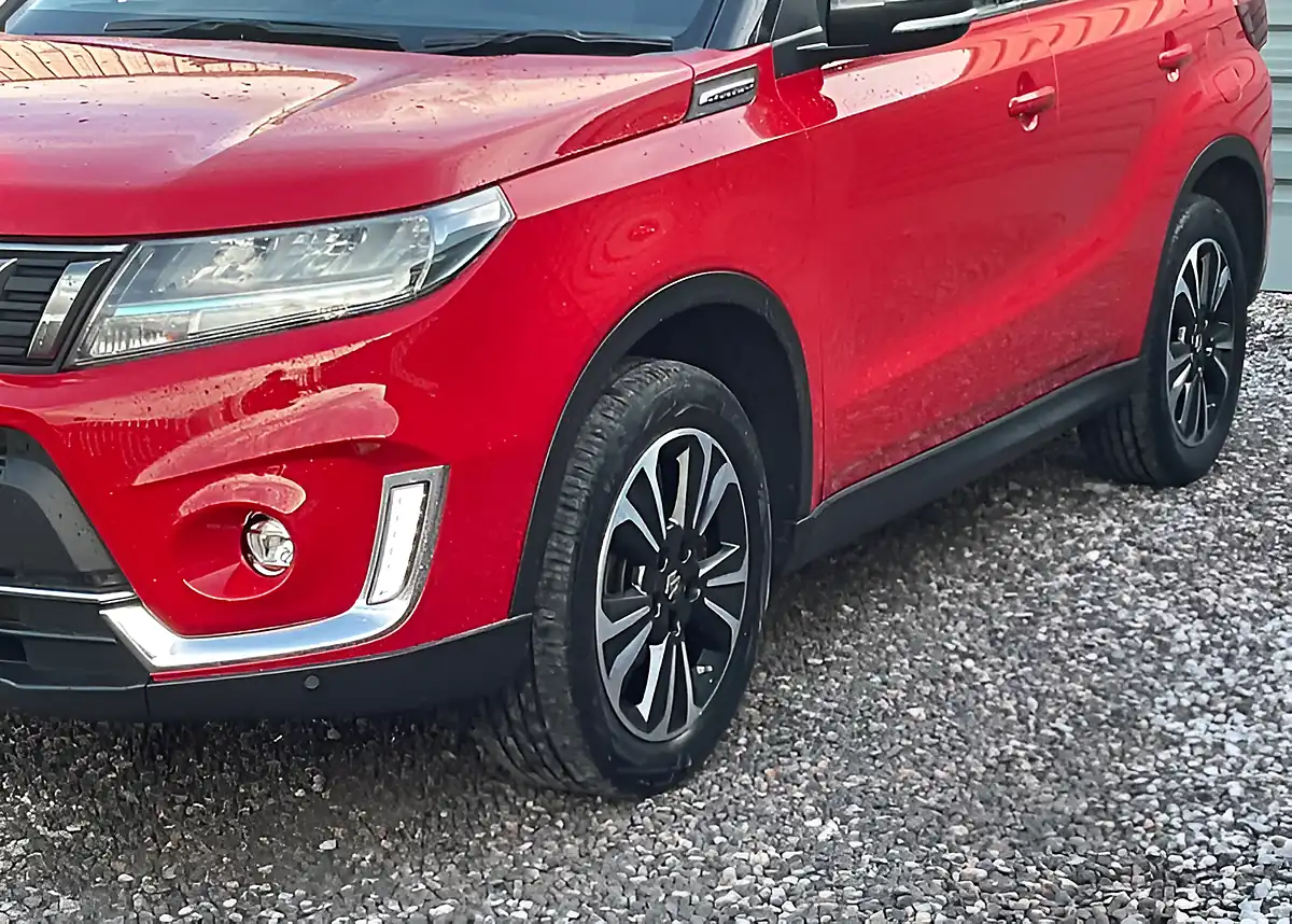Used 2023 Suzuki Vitara SZ5 Allgrip Red - Interior and Exterior details 5