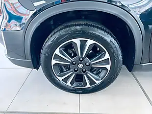 Used 2023 Suzuki Vitara SZ5 Black - Interior and Exterior details 16