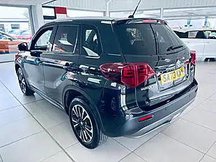 Used 2023 Suzuki Vitara SZ5 Black - Interior and Exterior details 4