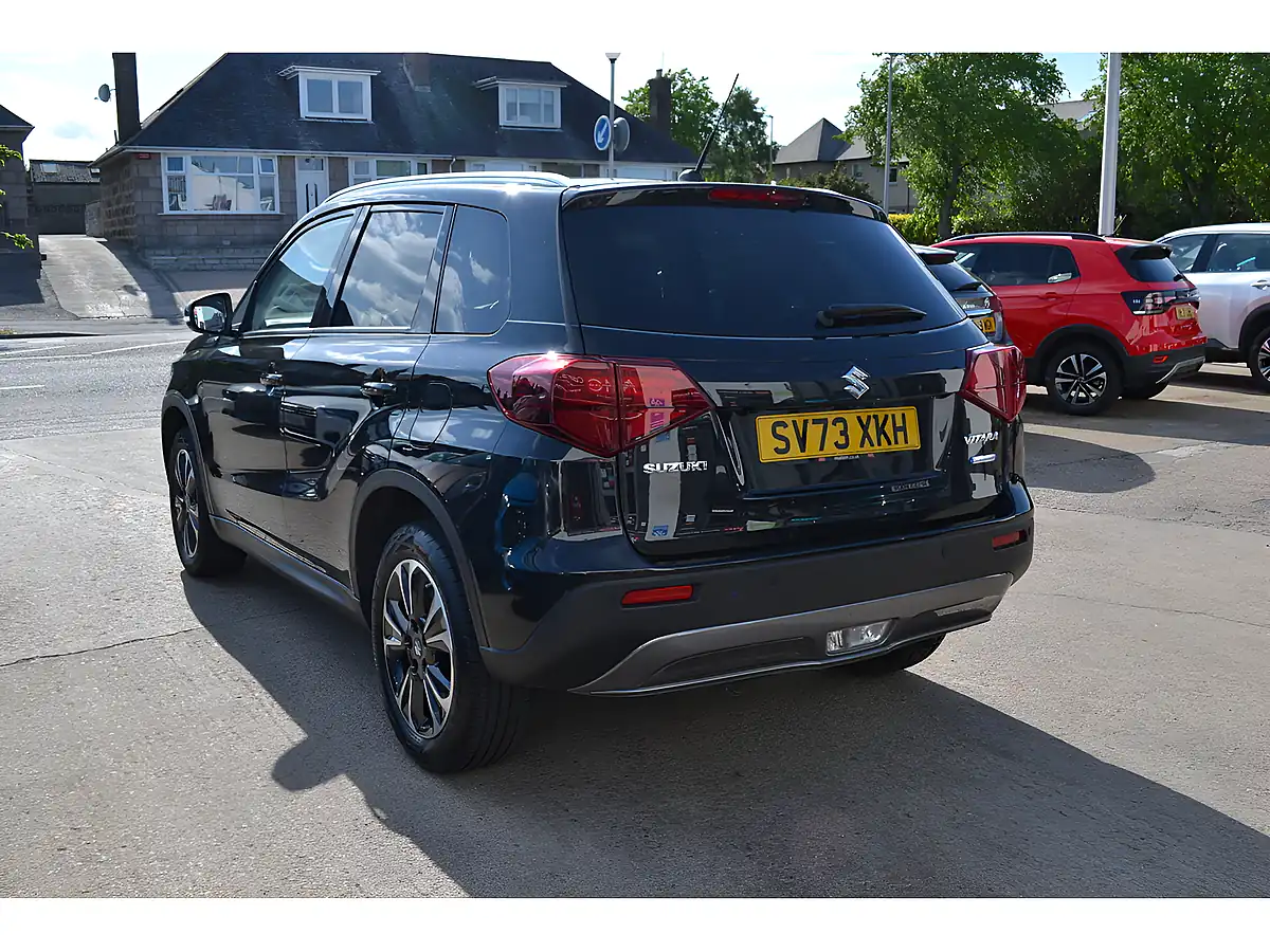 Used 2023 Suzuki Vitara SZ5 Black - Interior and Exterior details 11