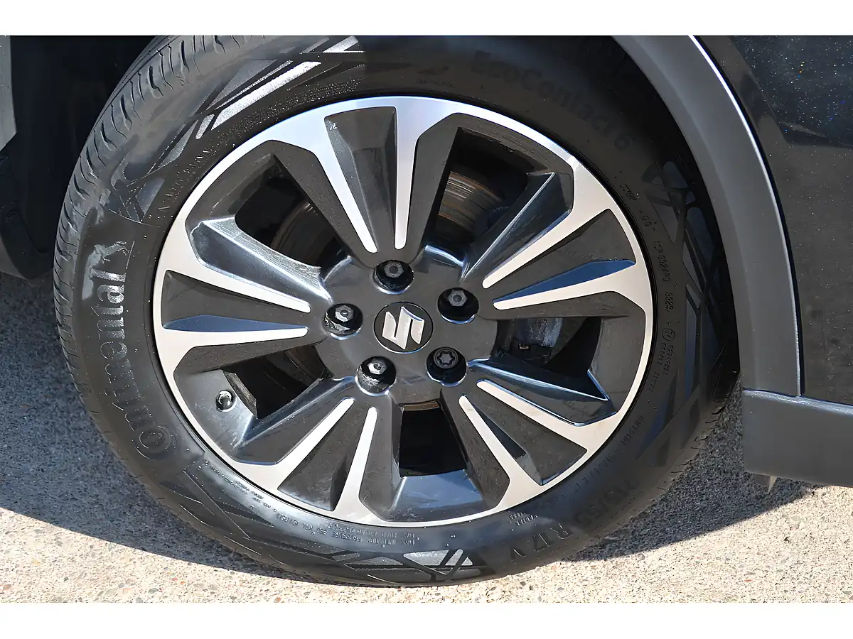 Used 2023 Suzuki Vitara SZ5 Black - Interior and Exterior details 3