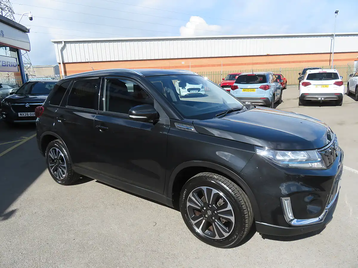 Used 2023 Suzuki Vitara SZ5 Black - Interior and Exterior details 4