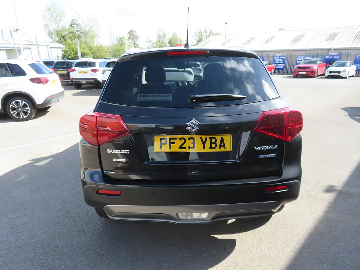 Used 2023 Suzuki Vitara SZ5 Black - Interior and Exterior details 8
