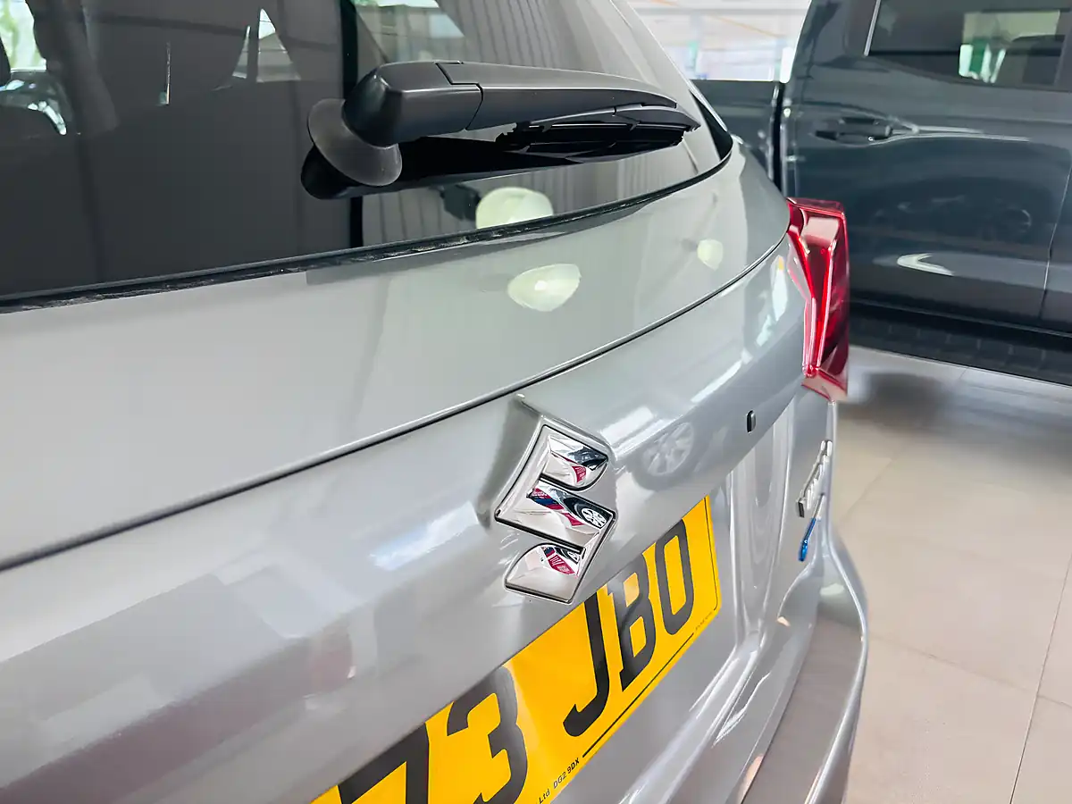 Used 2023 Suzuki Vitara SZ5 Grey - Interior and Exterior details 20