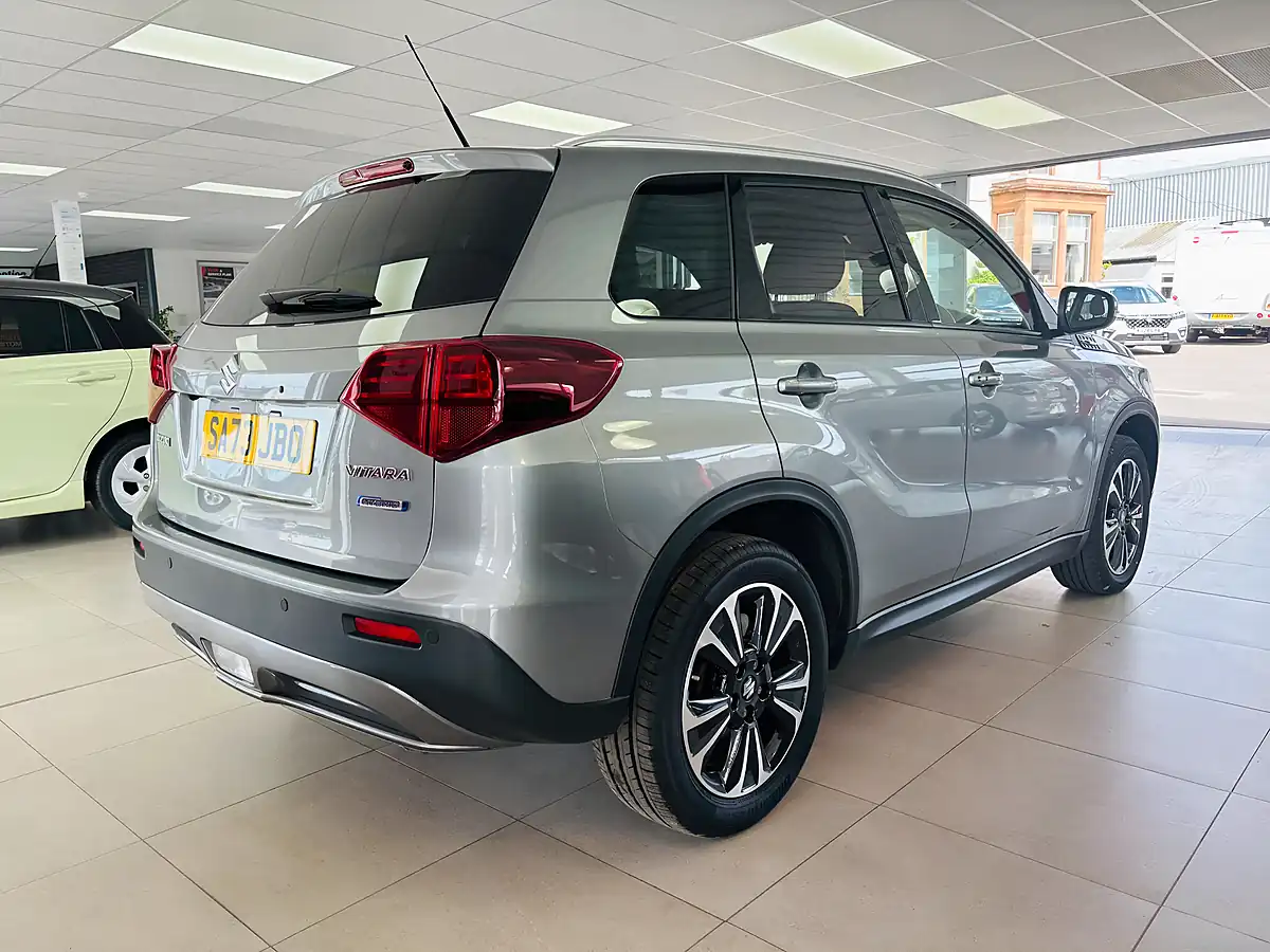 Used 2023 Suzuki Vitara SZ5 Grey - Interior and Exterior details 5