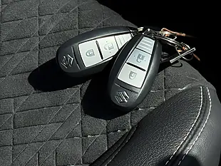 Used 2023 Suzuki Vitara SZ5 Silver - Interior and Exterior details 20
