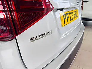 Used 2023 Suzuki Vitara SZ5 Silver - Interior and Exterior details 12