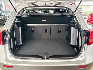 Used 2023 Suzuki Vitara SZ5 Silver - Interior and Exterior details 13