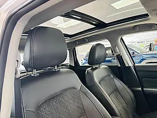 Used 2023 Suzuki Vitara SZ5 Silver - Interior and Exterior details 15