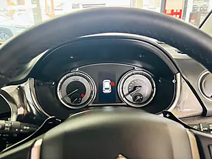 Used 2023 Suzuki Vitara SZ5 Silver - Interior and Exterior details 17