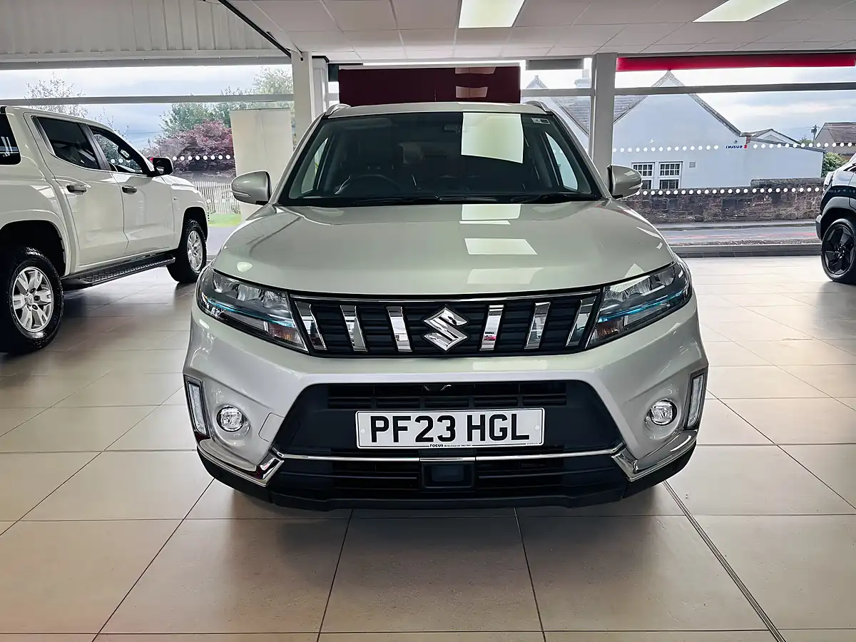 Used 2023 Suzuki Vitara SZ5 Silver - Interior and Exterior details 2