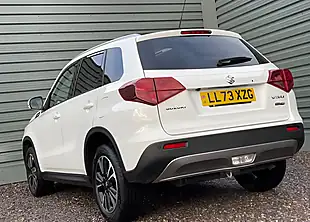 Used 2023 Suzuki Vitara SZ5 White - Interior and Exterior details 11