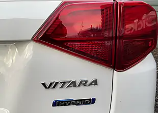 Used 2023 Suzuki Vitara SZ5 White - Interior and Exterior details 14