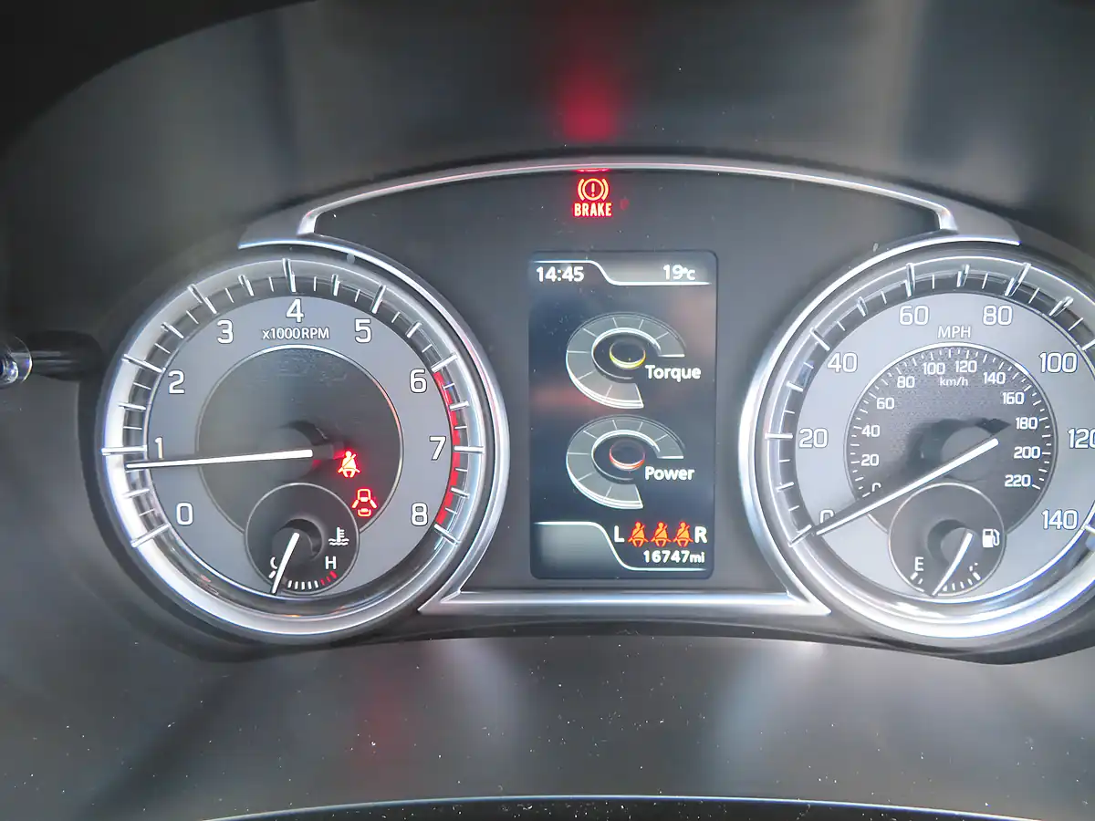 Used 2023 Suzuki Vitara SZ5 White - Interior and Exterior details 14