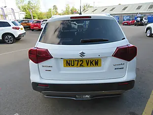 Used 2023 Suzuki Vitara SZ5 White - Interior and Exterior details 7