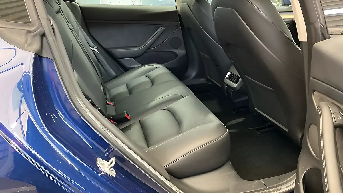 Used 2023 Tesla Model 3 Blue - Interior and Exterior details 20