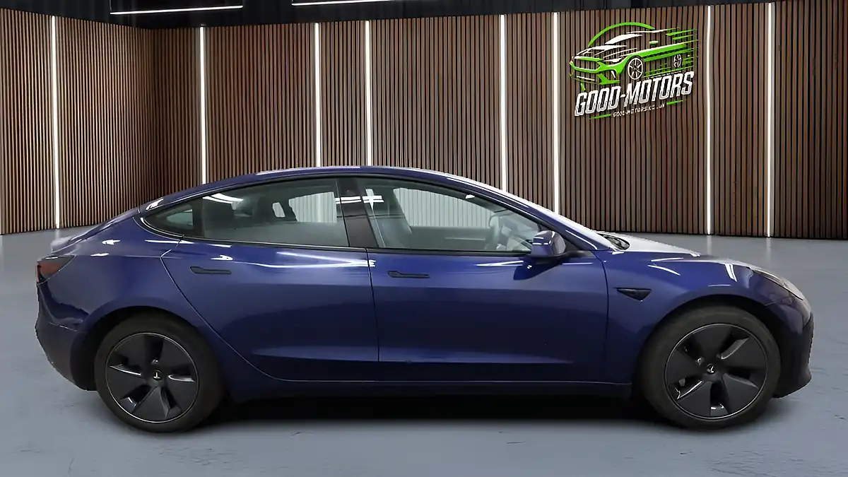 Used 2023 Tesla Model 3 Blue - Interior and Exterior details 5