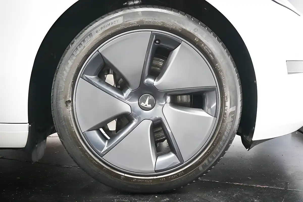 Used 2023 Tesla Model 3 Long Range White - Interior and Exterior details 20