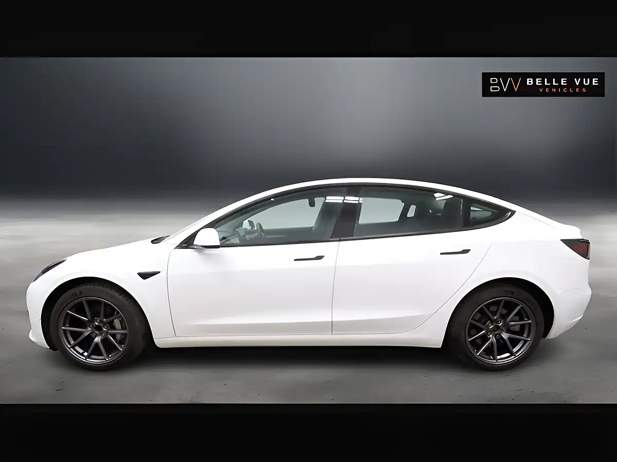 Used 2023 Tesla Model 3 Pearl White - Interior and Exterior details 9