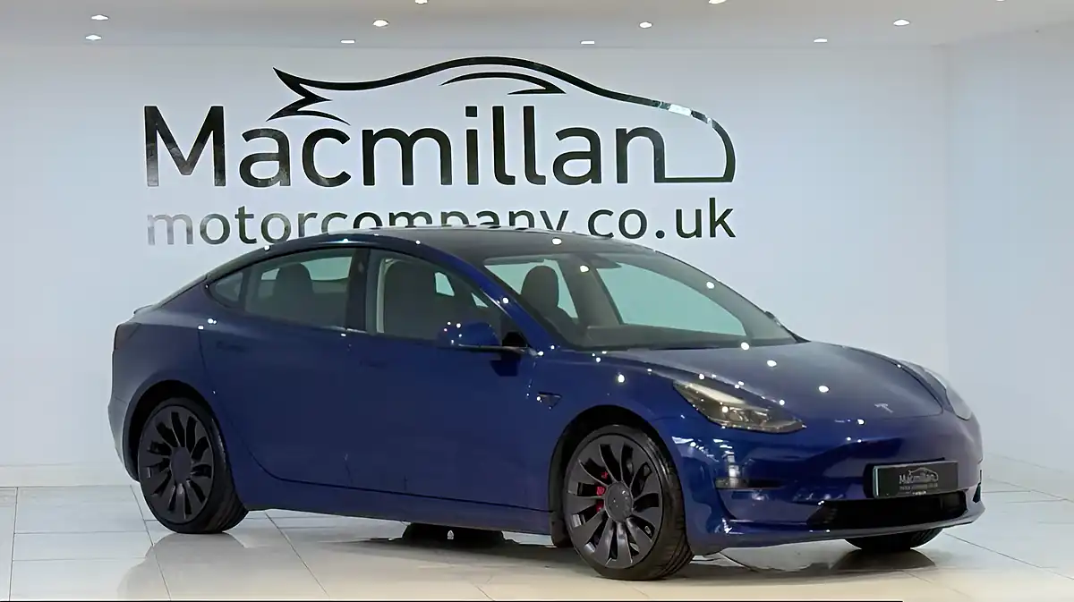 Used 2023 Tesla Model 3 Performance Blue - Interior and Exterior details 4