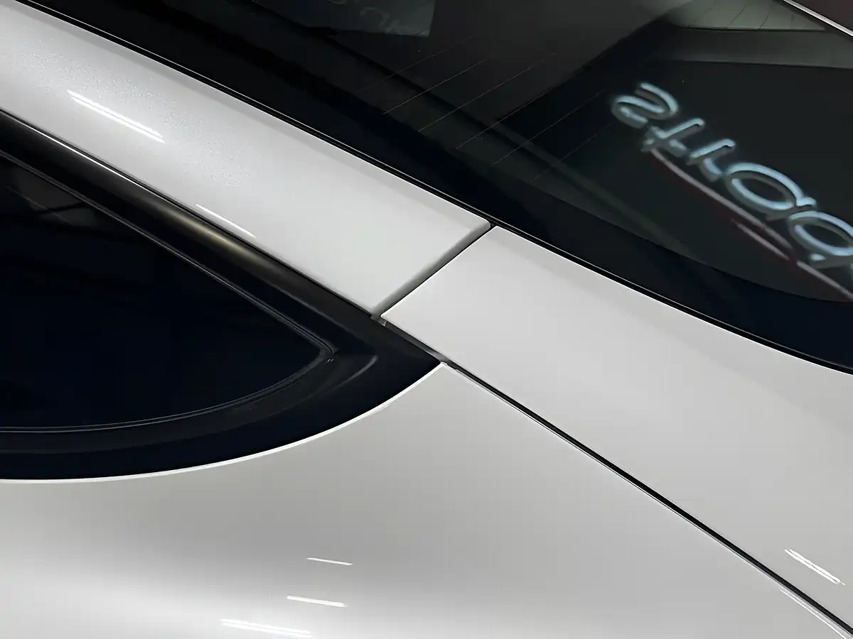 Used 2023 Tesla Model 3 Saloon White - Interior and Exterior details 17